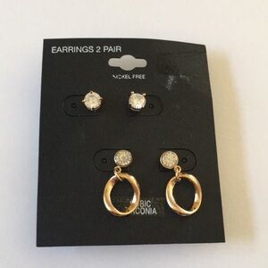Beautiful 2 pair earrings